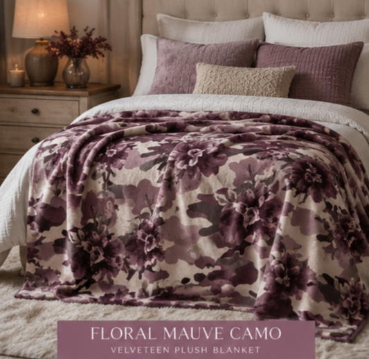 Floral Mauve Camo Velveteen Plush Blanket — Soft Decorative Throw for Bedroom & Gift